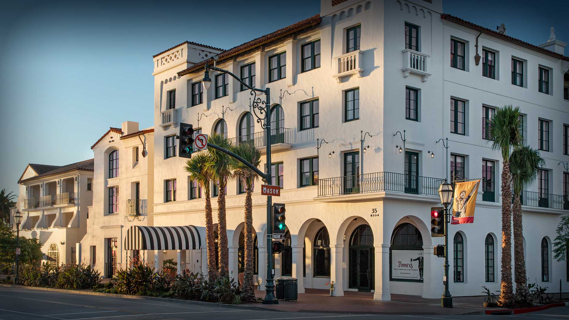 hotel-californian-1920×1080-09a